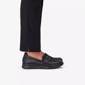 Ellowyn Penny da donna in pelle nera Slip-on