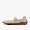 Mary Jane Meridor Jane da donna in pelle scamosciata bianco sporco Mary Jane Meridor Jane da donna in pelle scamosciata bianco sporco