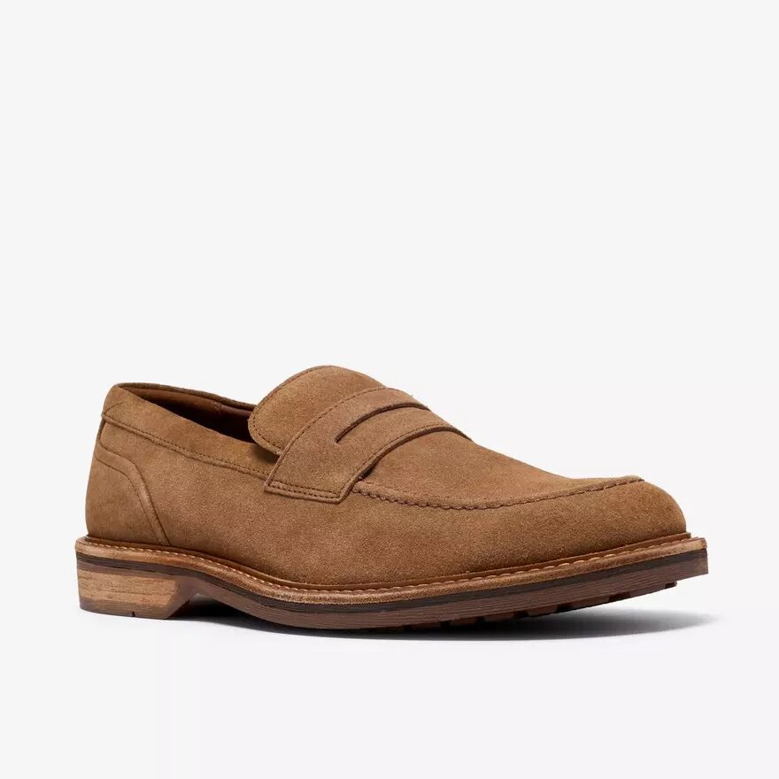 Mocassini da uomo Aldwin Step in pelle scamosciata color tan Mocassini da uomo Aldwin Step in pelle scamosciata color tan