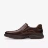 Mocassini da uomo Un Briley Step in pelle color mogano | clarks