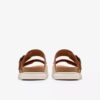 Sandali bassi da donna Arwell Step in pelle marrone chiaro Sandali bassi da donna Arwell Step in pelle marrone chiaro