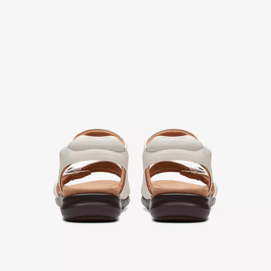 Sandali bassi da donna Kitly Ave in pelle bianco sporco Sandali bassi da donna Kitly Ave in pelle bianco sporco