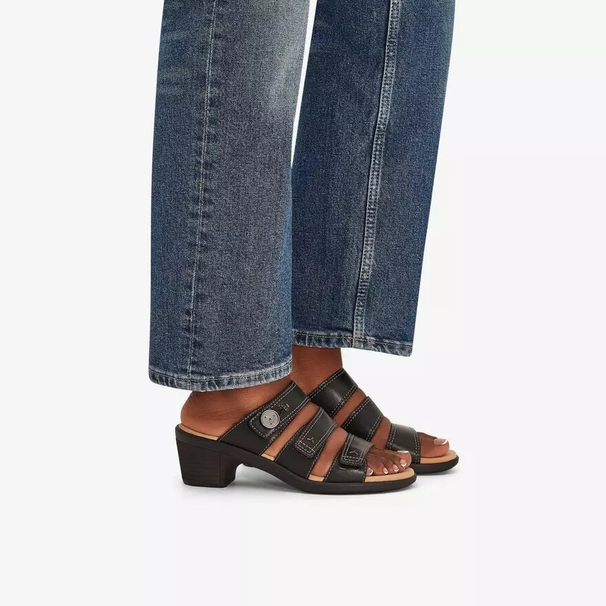Sandali con tacco da donna Emily 2 Adella in pelle nera Sandali con tacco da donna Emily 2 Adella in pelle nera
