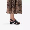 Sandali con tacco in pelle nera Kymber Shine da donna
