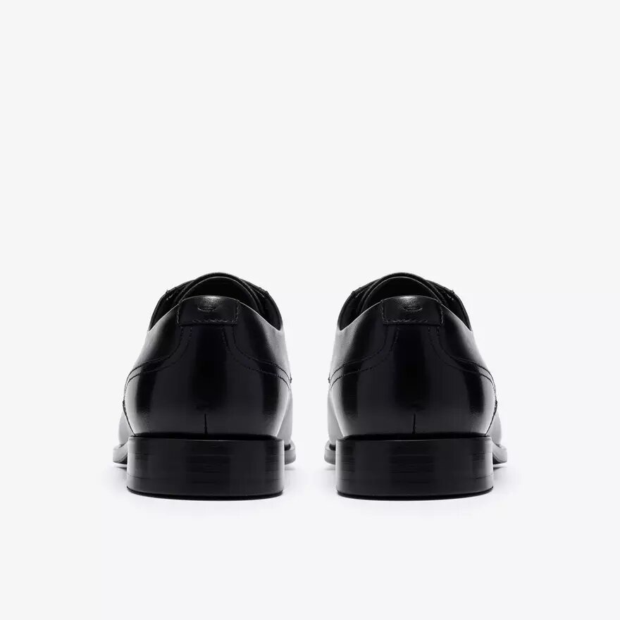 Scarpa da uomo Bowburn Cap in pelle nera Scarpa da uomo Bowburn Cap in pelle nera