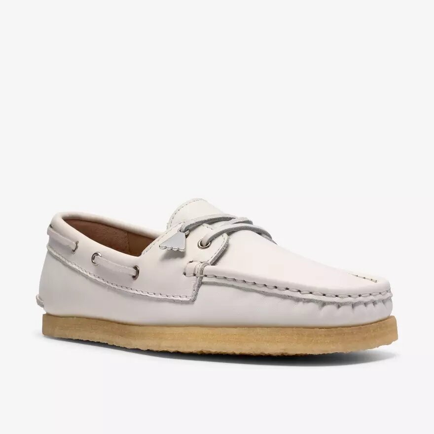 Scarpe da barca da donna Godney Boat in pelle martellata bianca Scarpe da barca da donna Godney Boat in pelle martellata bianca
