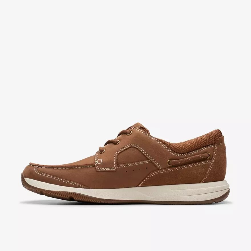 Scarpe da barca da uomo Sailview con lacci in nabuk marrone chiaro Scarpe da barca da uomo Sailview con lacci in nabuk marrone chiaro