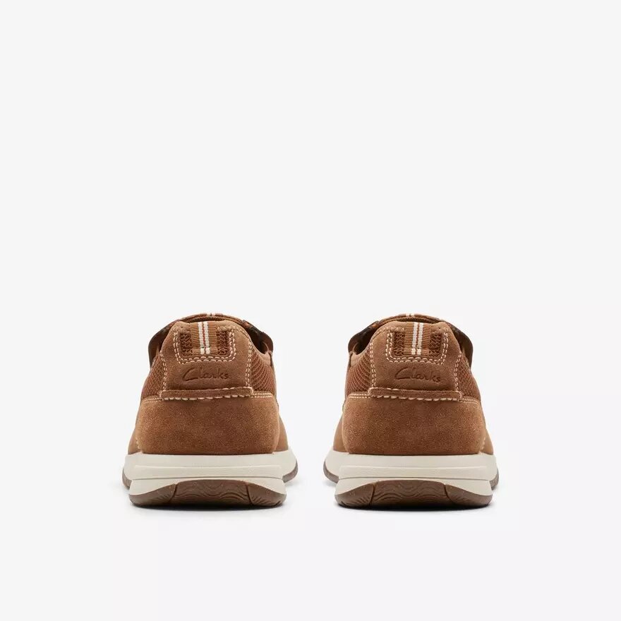 Scarpe da barca da uomo Sailview Step in nabuk marrone chiaro senza lacci Scarpe da barca da uomo Sailview Step in nabuk marrone chiaro senza lacci