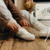 Scarpe da donna Tor Low in pelle scamosciata bianco sporco stringate Scarpe da donna Tor Low in pelle scamosciata bianco sporco stringate