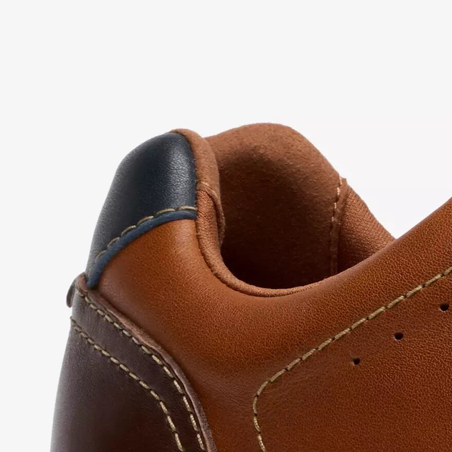Scarpe da uomo Craftwell con lacci in pelle marrone chiaro Scarpe da uomo Craftwell con lacci in pelle marrone chiaro
