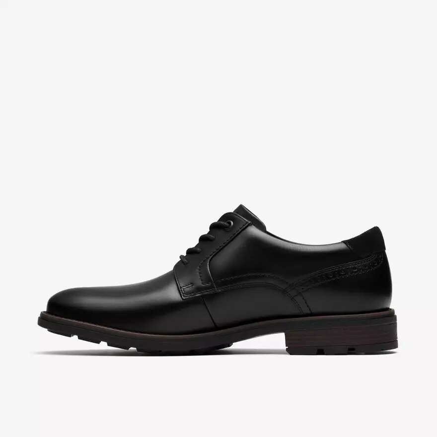 Scarpe da uomo Emmet lisce in pelle liscia nera Scarpe da uomo Emmet lisce in pelle liscia nera