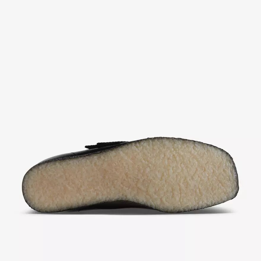 Scarpe da uomo Wallabee™ in pelle nera Scarpe da uomo Wallabee™ in pelle nera