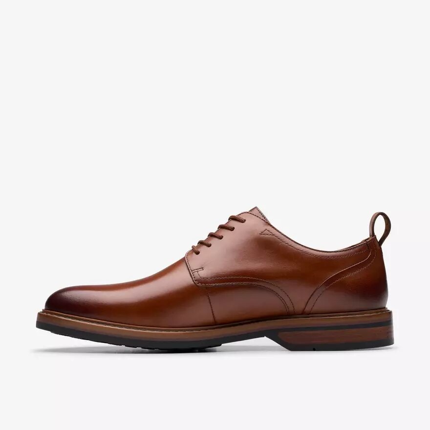 Scarpe Oxford da uomo Aldwin Lace in pelle color cuoio Scarpe Oxford da uomo Aldwin Lace in pelle color cuoio