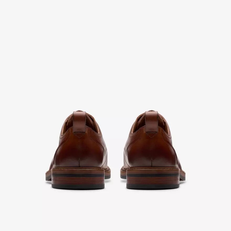 Scarpe Oxford da uomo Aldwin Lace in pelle color cuoio Scarpe Oxford da uomo Aldwin Lace in pelle color cuoio