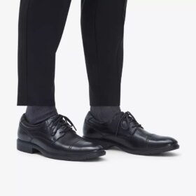 Scarpe Oxford da uomo Eldredge Cap in pelle nera | clarks