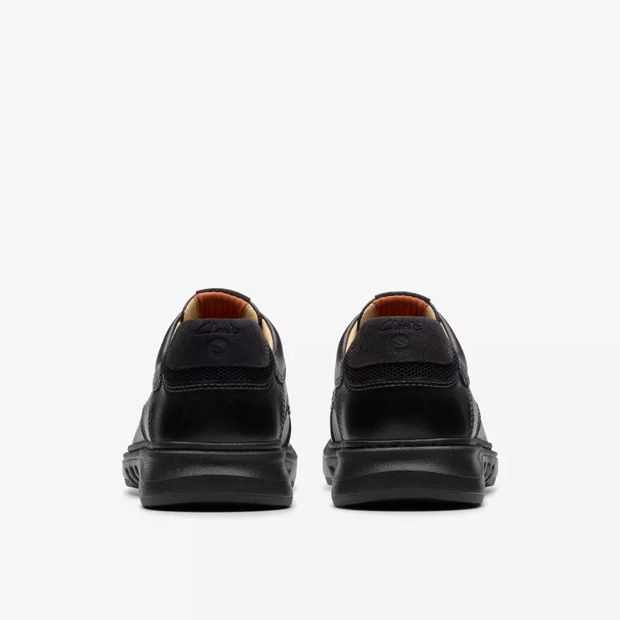 Scarpe Oxford da uomo Un Briley Lace in pelle nera | clarks Scarpe Oxford da uomo Un Briley Lace in pelle nera | clarks