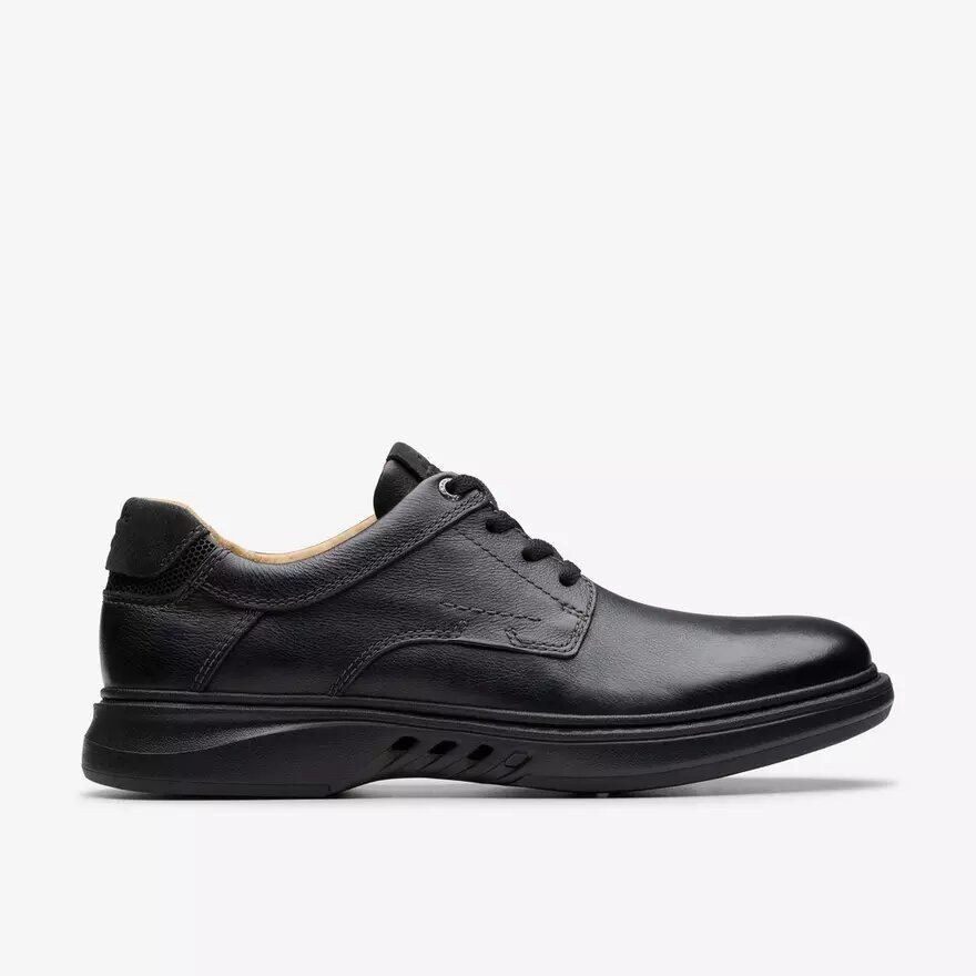 Scarpe Oxford da uomo Un Briley Pace in pelle nera | clarks Scarpe Oxford da uomo Un Briley Pace in pelle nera | clarks