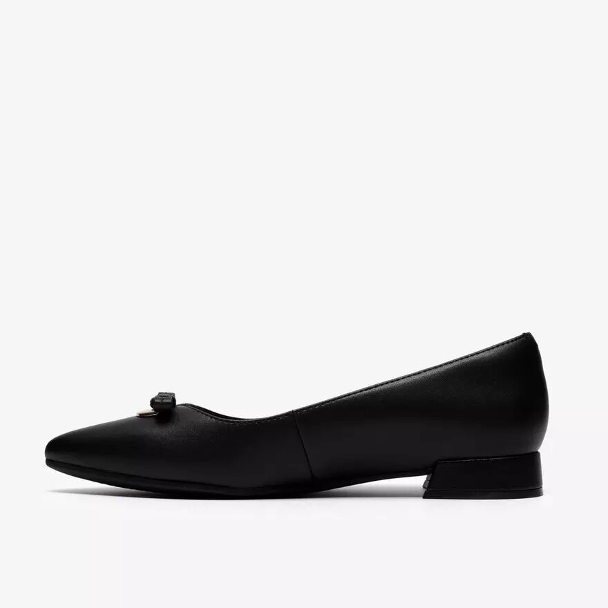 Scarpe slip-on da donna Natalyn Trim in pelle nera Scarpe slip-on da donna Natalyn Trim in pelle nera