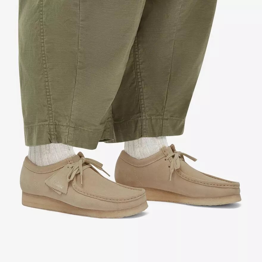 Scarpe Wallabee™ da uomo in pelle scamosciata color acero Scarpe Wallabee™ da uomo in pelle scamosciata color acero