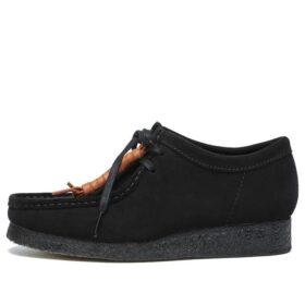 Scarpe Wallabee™ da uomo in pelle scamosciata nera