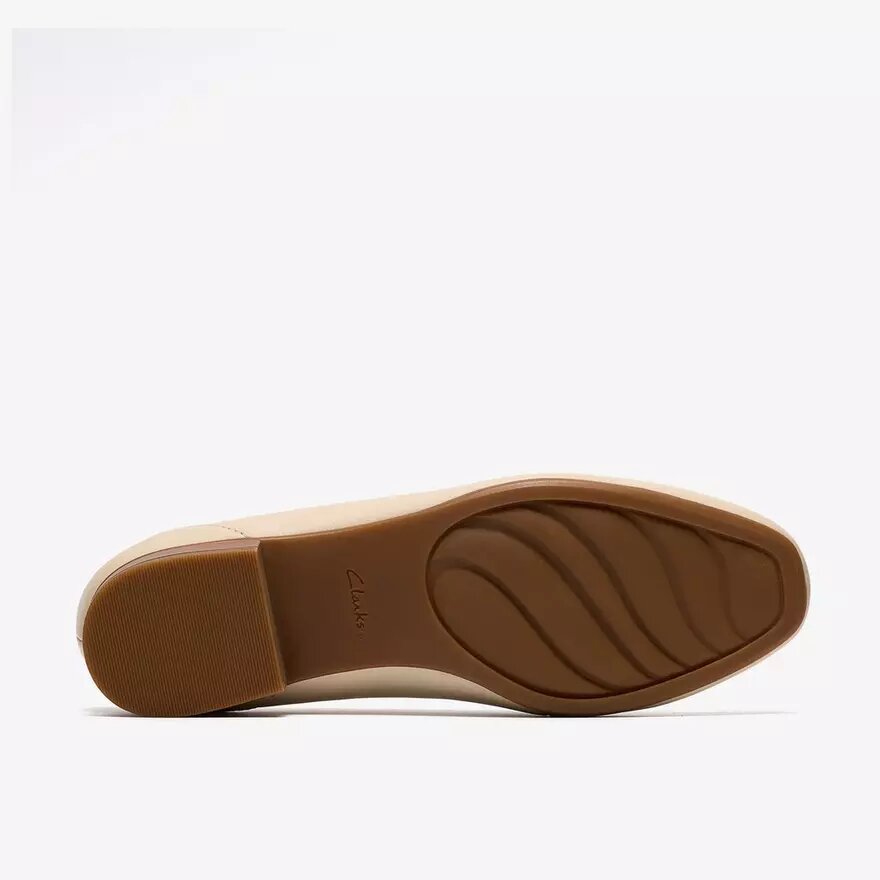 Slip-on da donna Juliet Mia in pelle color crema Slip-on da donna Juliet Mia in pelle color crema
