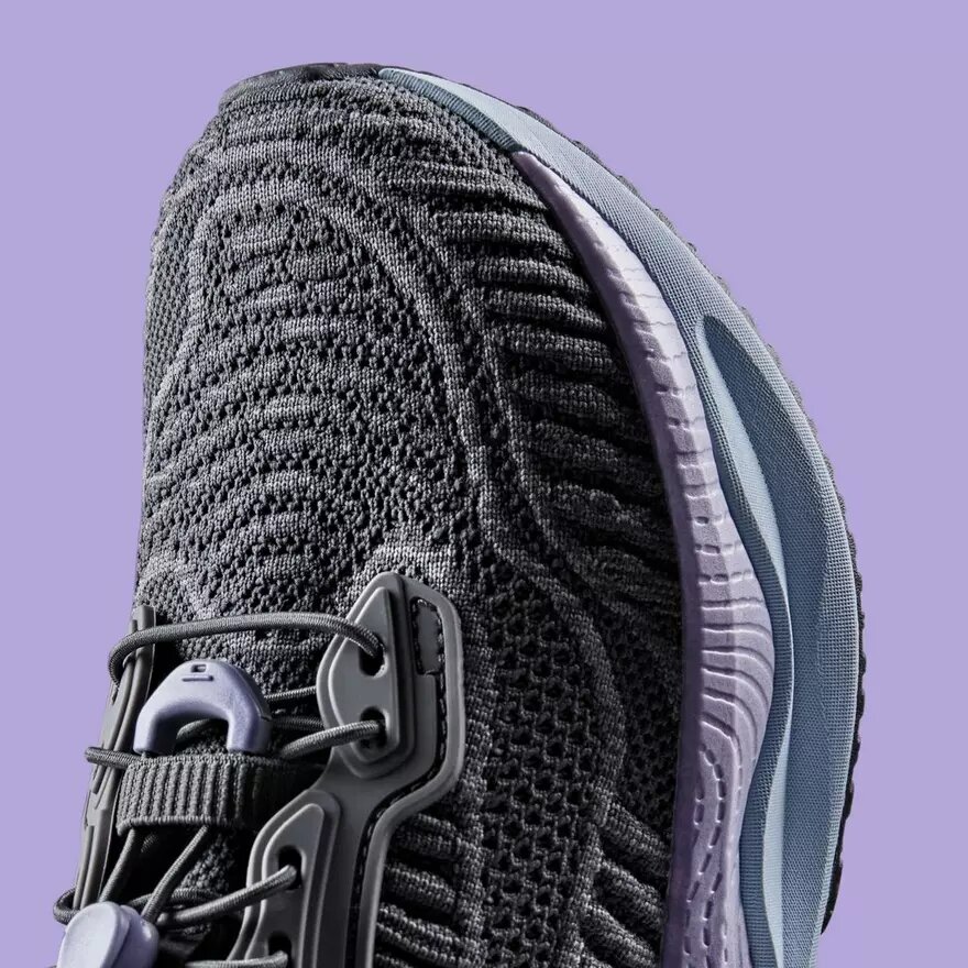 Sneakers da donna Pace Rise in combinazione di materiali neri Sneakers da donna Pace Rise in combinazione di materiali neri