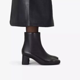 Stivaletti da donna Fernie Zip in pelle nera
