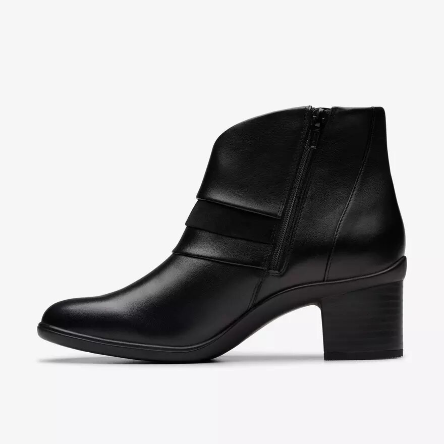 Stivaletti da donna Shaya Sky in pelle nera Stivaletti da donna Shaya Sky in pelle nera