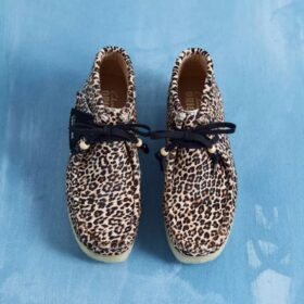 Stivali Wallabee da donna con stampa leopardata