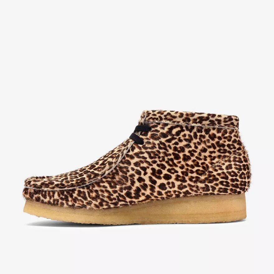 Stivali Wallabee da donna con stampa leopardata Stivali Wallabee da donna con stampa leopardata