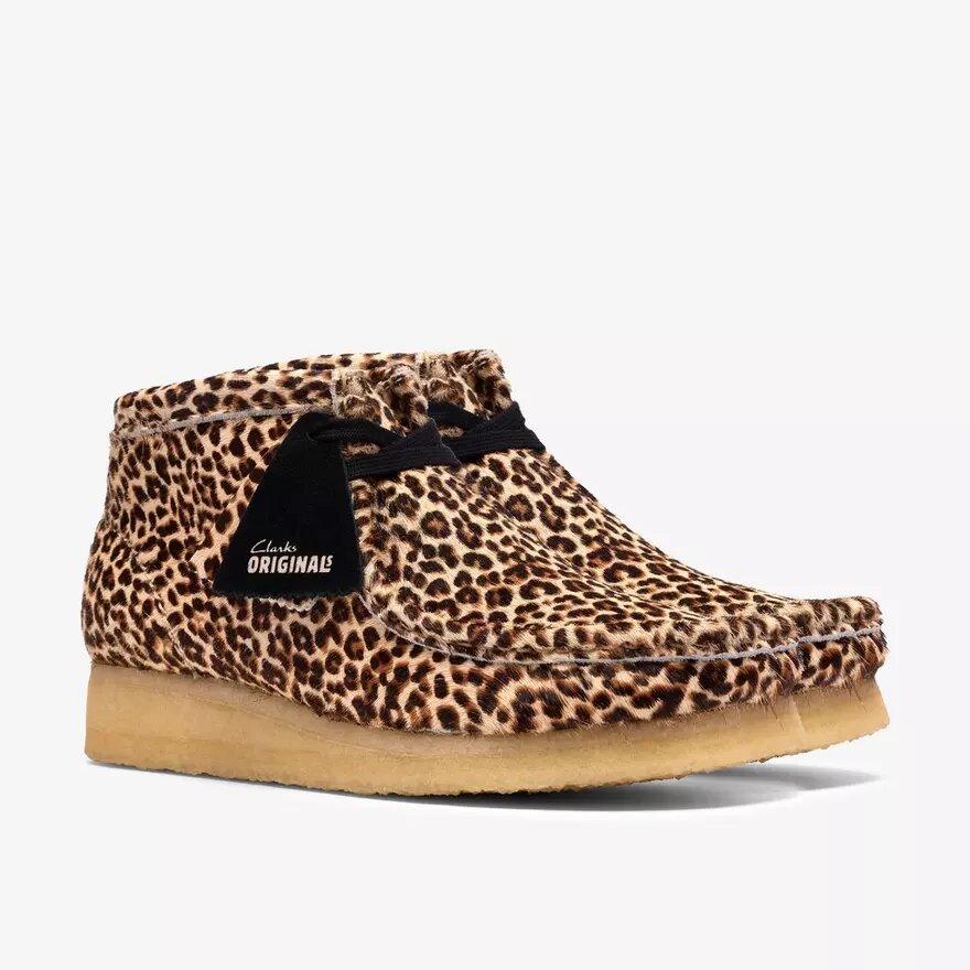 Stivali Wallabee da donna con stampa leopardata Stivali Wallabee da donna con stampa leopardata