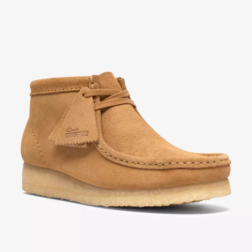Stivali Wallabee da donna in pelle scamosciata color cuoio Stivali Wallabee da donna in pelle scamosciata color cuoio