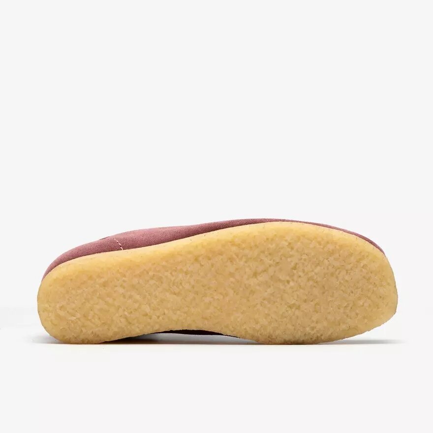 Stivali Wallabee da donna. Pelle scamosciata marrone rosato Stivali Wallabee da donna. Pelle scamosciata marrone rosato