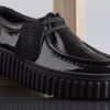 Torhill Bee Wallabee da donna in vernice nera Torhill Bee Wallabee da donna in vernice nera