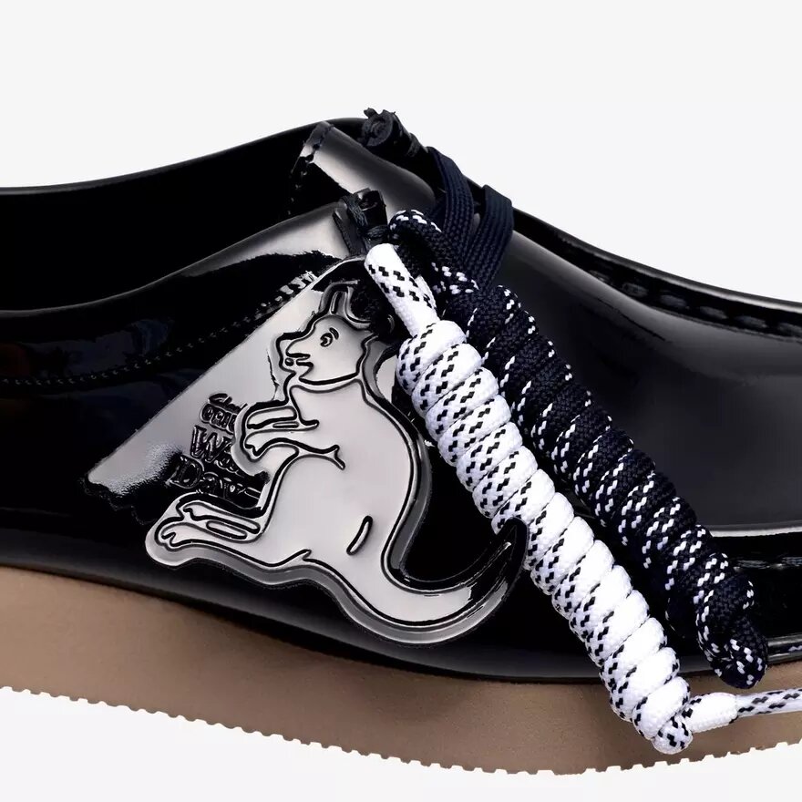 Wallabee 2604 da donna in vernice blu navy Wallabee 2604 da donna in vernice blu navy