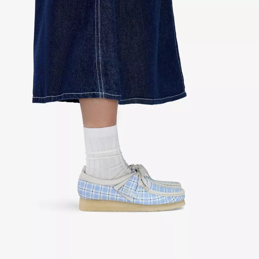 Wallabee da donna a quadretti blu Wallabee da donna a quadretti blu