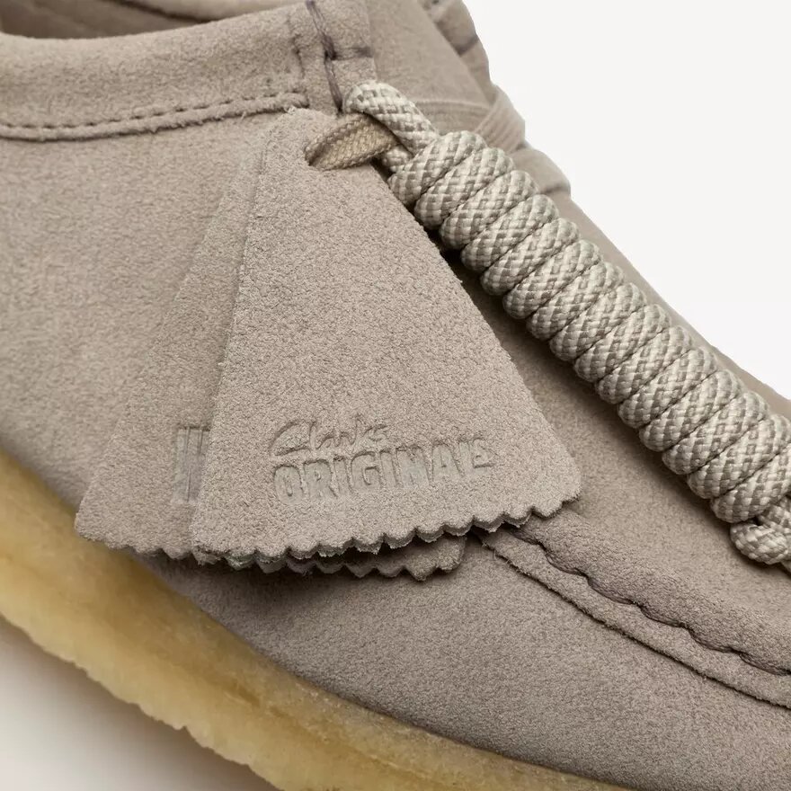 Wallabee da donna in pelle scamosciata grigio chiaro Wallabee da donna in pelle scamosciata grigio chiaro