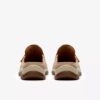 Zoccoli da donna Orlene in nabuk color taupe – Zoccoli e Mules
